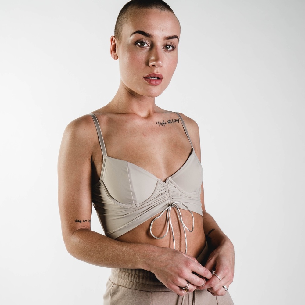 Beige Crop Top - Picture 4 of 4
